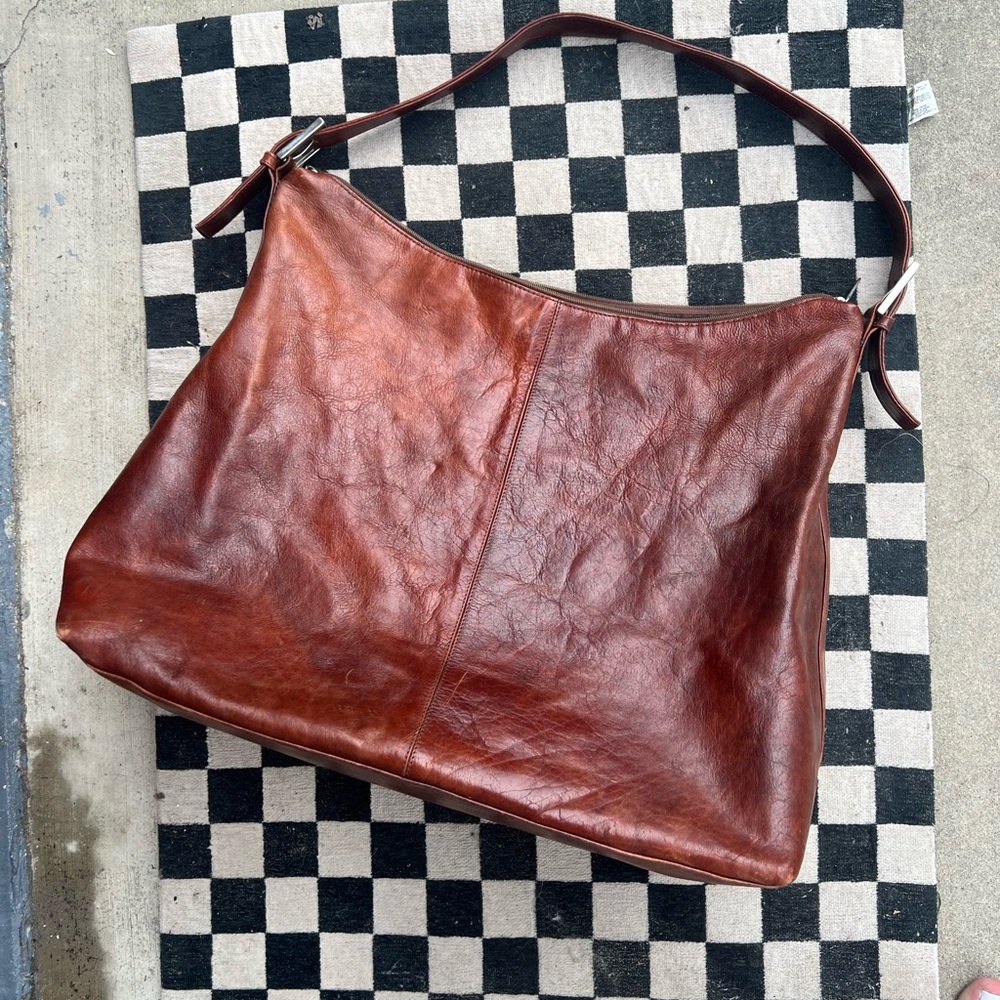 Le Torri Oversized Genuine Leather Hobo Shoulder Tote Bag